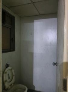 Common Bathroom Image of 774 Sq.ft 1.5 BHK Apartment / Flat for rent in Lodha Casa Rio, Palava Phase 1 Thane for Rs. 14700