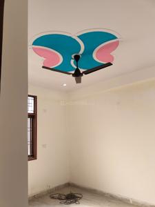 Bedroom Image of 800 Sq.ft 2 BHK Builder Floor for sale in New Ashok Nagar New Delhi for Rs. 4500000