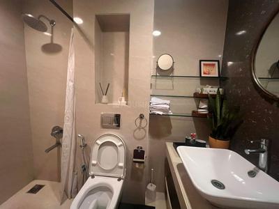 Bathroom Image of 1728 Sq.ft 3 BHK Apartment / Flat for sale in Lodha Primero, Worli Mumbai for Rs. 80000000