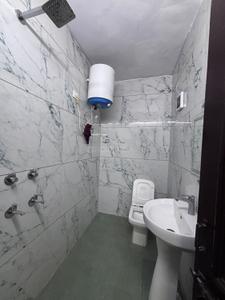 Bathroom Image of 2000 Sq.ft 3 BHK Builder Floor for rent in Sector 16 Faridabad for Rs. 30000