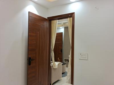 Bedroom Image of 540 Sq.ft 2 BHK Builder Floor for rent in Dwarka Mor New Delhi for Rs. 23000
