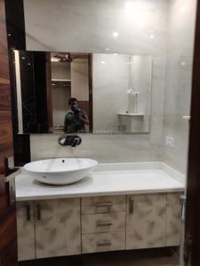 Image of 1800 Sq.ft 3 BHK Builder Floor for sale in Paschim Vihar, New Delhi for Rs. 32500000