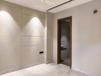 Bedroom Image of 2500 Sq.ft 4 BHK Builder Floor for sale in Paramount Low Rise Floors South City 2, Sector 49 Gurgaon for Rs. 33000000
