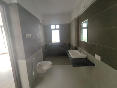 Bathroom Image of 3770 Sq.ft 4 BHK Apartment / Flat for sale in Aaryavart Skies, Ambawadi Ahmedabad for Rs. 31000000