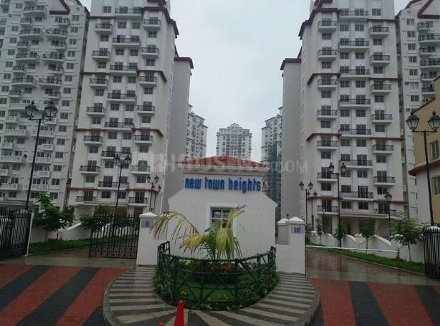 DLF New Town Heights Main Image 1