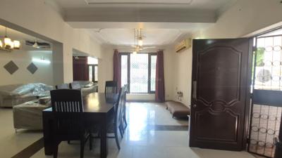 Dining Area Image of 1750 Sq.ft 3 BHK Apartment / Flat for rent in Vasant Kunj New Delhi for Rs. 95000