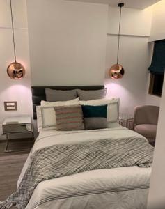 Bedroom Image of 1200 Sq.ft 2 BHK Apartment / Flat for rent in Bandra West Mumbai for Rs. 99000