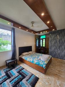 Bedroom Image of 1200 Sq.ft 2 BHK Apartment / Flat for rent in Panchsheel Park New Delhi for Rs. 95000