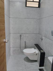 Common Bathroom Image of 1400 Sq.ft 3 BHK Apartment / Flat for sale in Pacifica Amara, Sanathal Ahmedabad for Rs. 6000000