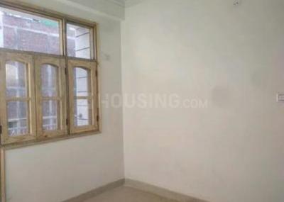 Bedroom Image of 690 Sq.ft 2 BHK Builder Floor for sale in Jamia Nagar New Delhi for Rs. 5800000
