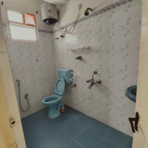 Bathroom Image of 1155 Sq.ft 2 BHK Apartment / Flat for rent in Banaswadi Bengaluru for Rs. 31000