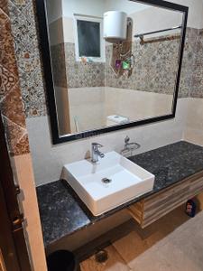 Bathroom Image of 435 Sq.ft 1 RK Studio for rent in Paramount Pine And Oak Studio, Surajpur Greater Noida for Rs. 18000