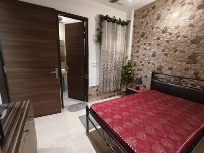 Bedroom Image of 900 Sq.ft 2 BHK Builder Floor for sale in Malviya Nagar New Delhi for Rs. 21000000