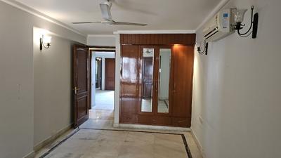 Bedroom Image of 3300 Sq.ft 3 BHK Apartment / Flat for sale in Ambience Lagoon, DLF Phase 3 Gurgaon for Rs. 59500000