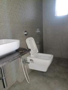 Bedroom Two Image of 1230 Sq.ft 2 BHK Apartment / Flat for sale in Orient Platinum, Kharghar Navi Mumbai for Rs. 13500000
