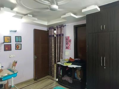 Bedroom Image of 1800 Sq.ft 3 BHK Builder Floor for sale in Mahavir Enclave New Delhi for Rs. 14000000