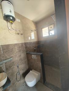 Bathroom Image of 1250 Sq.ft 3 BHK Builder Floor for rent in Vidyaranyapura Bengaluru for Rs. 32000