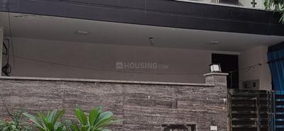 Bathroom Image of 1200 Sq.ft 3 BHK Independent House for rent in Vikaspuri Luxury Homes, Vikaspuri New Delhi for Rs. 30000