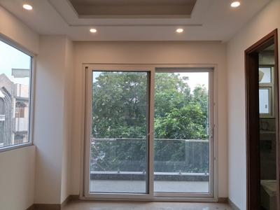 Bedroom Image of 1800 Sq.ft 3 BHK Builder Floor for sale in Paschim Vihar New Delhi for Rs. 37900000