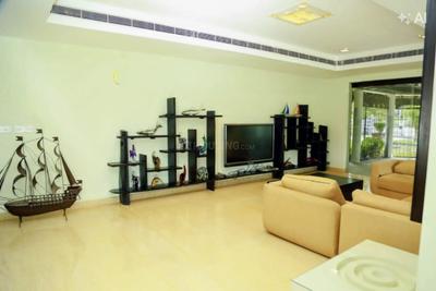 Hall Image of 15500 Sq.ft 6 BHK Independent House for sale in Kakkanad Kochi for Rs. 245000000