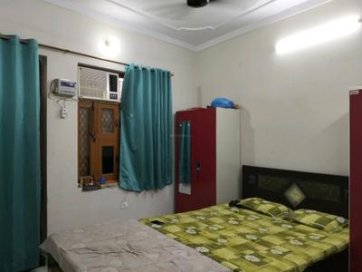 Bedroom Image of 910 Sq.ft 2 BHK Builder Floor for sale in Shahdara New Delhi for Rs. 8000000