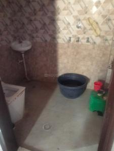 Bathroom Image of 1000 Sq.ft 1 BHK Independent House for rent in Sitapur Haridwar for Rs. 5000
