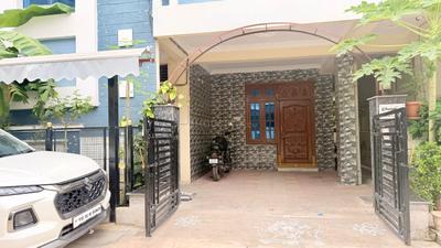 Image of 1250 Sq.ft 2 BHK Independent House for rent in AR A R Brindhavan Teachers Colony, Beeramguda, Sangareddy for Rs. 16000
