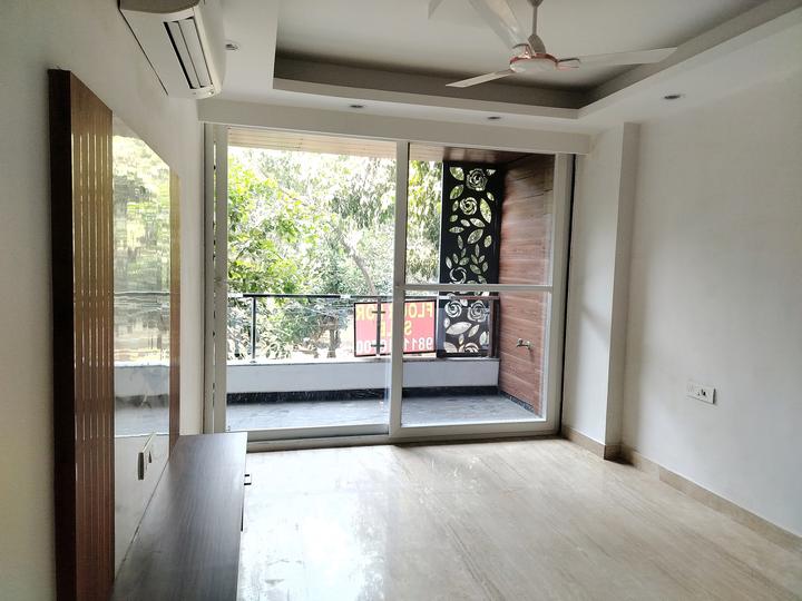 DLF Phase 3 Bedroom 1