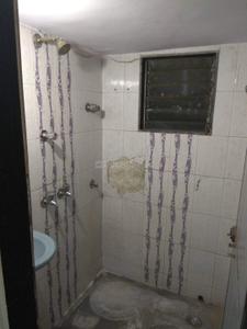 Bathroom Image of 370 Sq.ft 1 RK Apartment / Flat for rent in Icon Khopta, Thane West Thane for Rs. 16000
