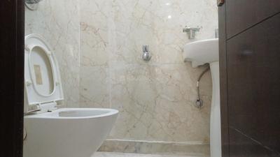 Image of 1350 Sq.ft 4 BHK Builder Floor for sale in Ashok Vihar, New Delhi for Rs. 23500000