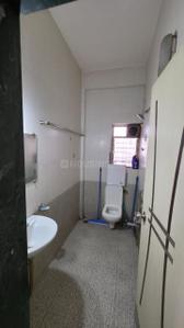 Bathroom Image of 1500 Sq.ft 3 BHK Apartment / Flat for rent in Bhosale Palace, Hadapsar Pune for Rs. 40000