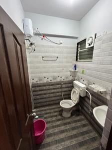 Bathroom Image of 1105 Sq.ft 2 BHK Apartment / Flat for sale in Siri Vinayaka Swayam Towers, Arakere Bengaluru for Rs. 8500000