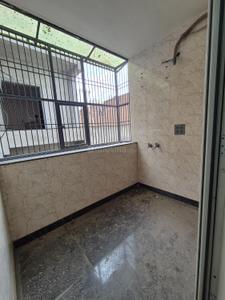 Balcony Image of 2000 Sq.ft 3 BHK Builder Floor for sale in Mansarover Garden New Delhi for Rs. 32500000