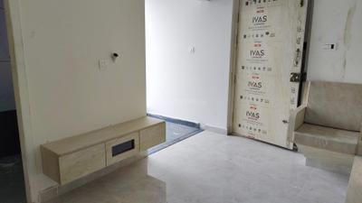 Living Room Image of 595 Sq.ft 1 BHK Apartment / Flat for rent in Indira Nagar Bengaluru for Rs. 37000