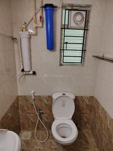 Bathroom Image of 927 Sq.ft 2.5 BHK Apartment / Flat for sale in Thirumullaivoyal Chennai for Rs. 6500000