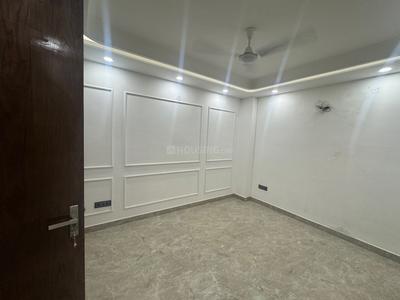 Bedroom Image of 900 Sq.ft 3 BHK Builder Floor for rent in Siddhartha Extension New Delhi for Rs. 43000