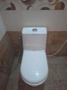Bathroom Image of 950 Sq.ft 2 BHK Apartment / Flat for rent in Ramapuram Chennai for Rs. 27000