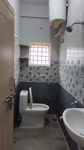 Bathroom Image of 899 Sq.ft 1 BHK Builder Floor for rent in Mahadevapura Bengaluru for Rs. 25499