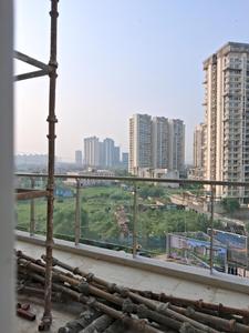 Bedroom Three Image of 2440 Sq.ft 3 BHK Apartment / Flat for sale in Godrej Palm Retreat, Sector 150 Noida for Rs. 37500000