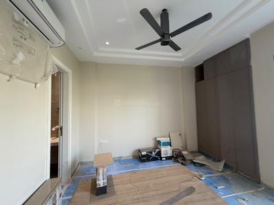 Bedroom Image of 1450 Sq.ft 3 BHK Builder Floor for sale in Mukherjee Nagar New Delhi for Rs. 33500000