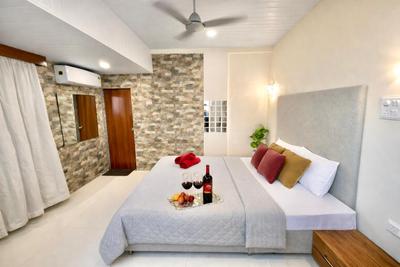 Bedroom Image of 4000 Sq.ft 5 BHK Villa for sale in Arsiwalla Villa Lonavala for Rs. 45000000