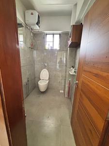 Bathroom Image of 2205 Sq.ft 3 BHK Apartment / Flat for sale in Motera Ahmedabad for Rs. 12500000