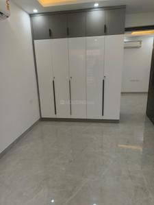 Bedroom Image of 2200 Sq.ft 4 BHK Apartment / Flat for sale in DDA Sector C Pocket 8, Vasant Kunj New Delhi for Rs. 49500000