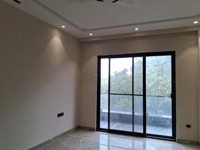 Bedroom Image of 2700 Sq.ft 4 BHK Builder Floor for sale in Paschim Vihar New Delhi for Rs. 61000000