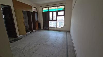 Bedroom Image of 1850 Sq.ft 3.5 BHK Apartment / Flat for rent in Sector 62 Noida for Rs. 37000
