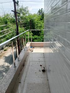 Balcony Image of 950 Sq.ft 2 BHK Builder Floor for rent in Sector 63 A Noida for Rs. 18000