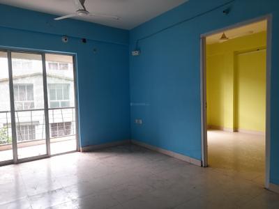Living Room Image of 975 Sq.ft 2 BHK Apartment / Flat for sale in Fortune Township, Barasat Kolkata for Rs. 2850000