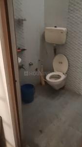 Bathroom Image of 620 Sq.ft 1 BHK Apartment / Flat for rent in Isanpur Ahmedabad for Rs. 11000