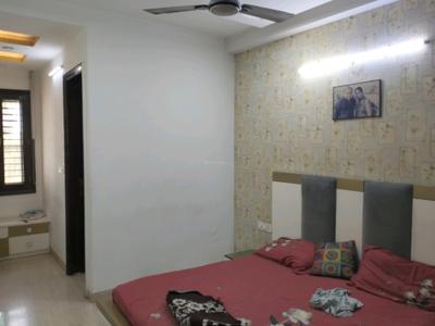 Bedroom Image of 1700 Sq.ft 3 BHK Builder Floor for rent in Pitampura New Delhi for Rs. 60000