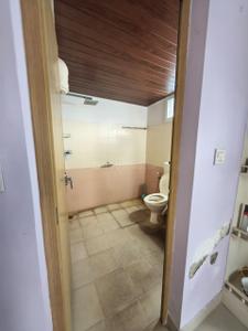 Bathroom Image of 1050 Sq.ft 2 BHK Apartment / Flat for sale in Kakkanad Kochi for Rs. 7600000